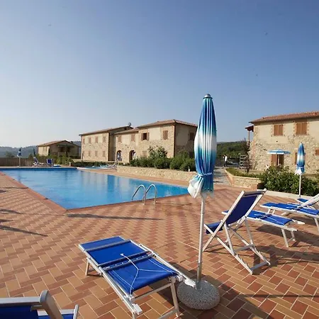 Sleeps 3 Pool Wifi *
