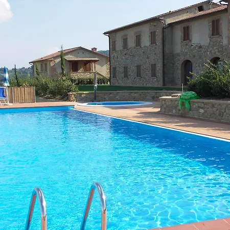 Sleeps 3 Pool Wifi