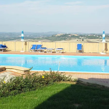 Sleeps 3 Pool Wifi * لاياتيكو