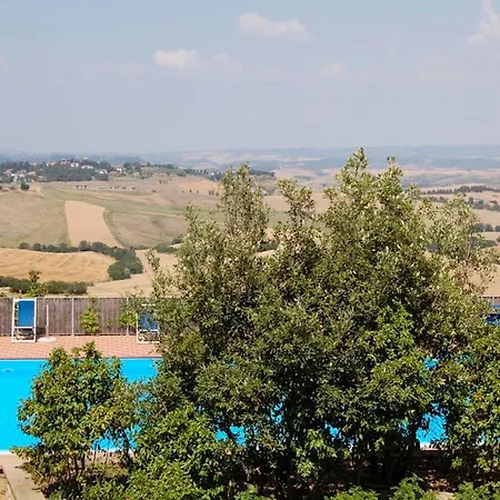 Sleeps 3 Pool Wifi
